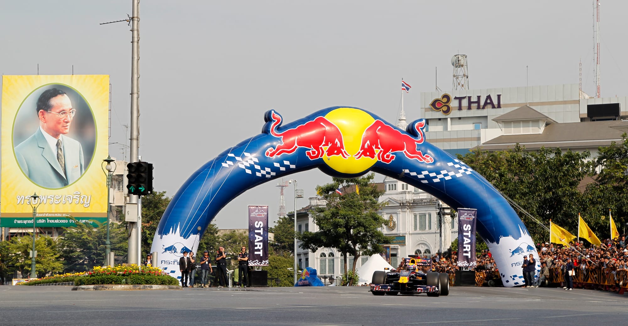 Red Bull Bangkok F1 street demo 2010